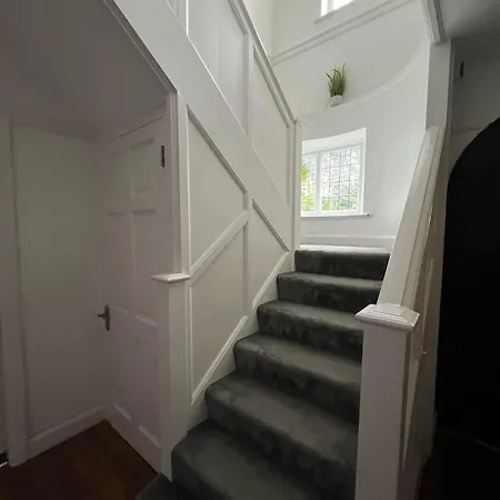 Large 8 Bedroom House In Edgbaston Birmingham Buitenkant foto